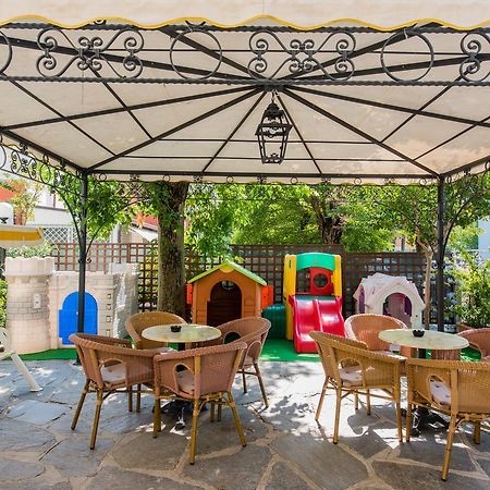 Hotel Donatello Cesenatico Eksteriør billede